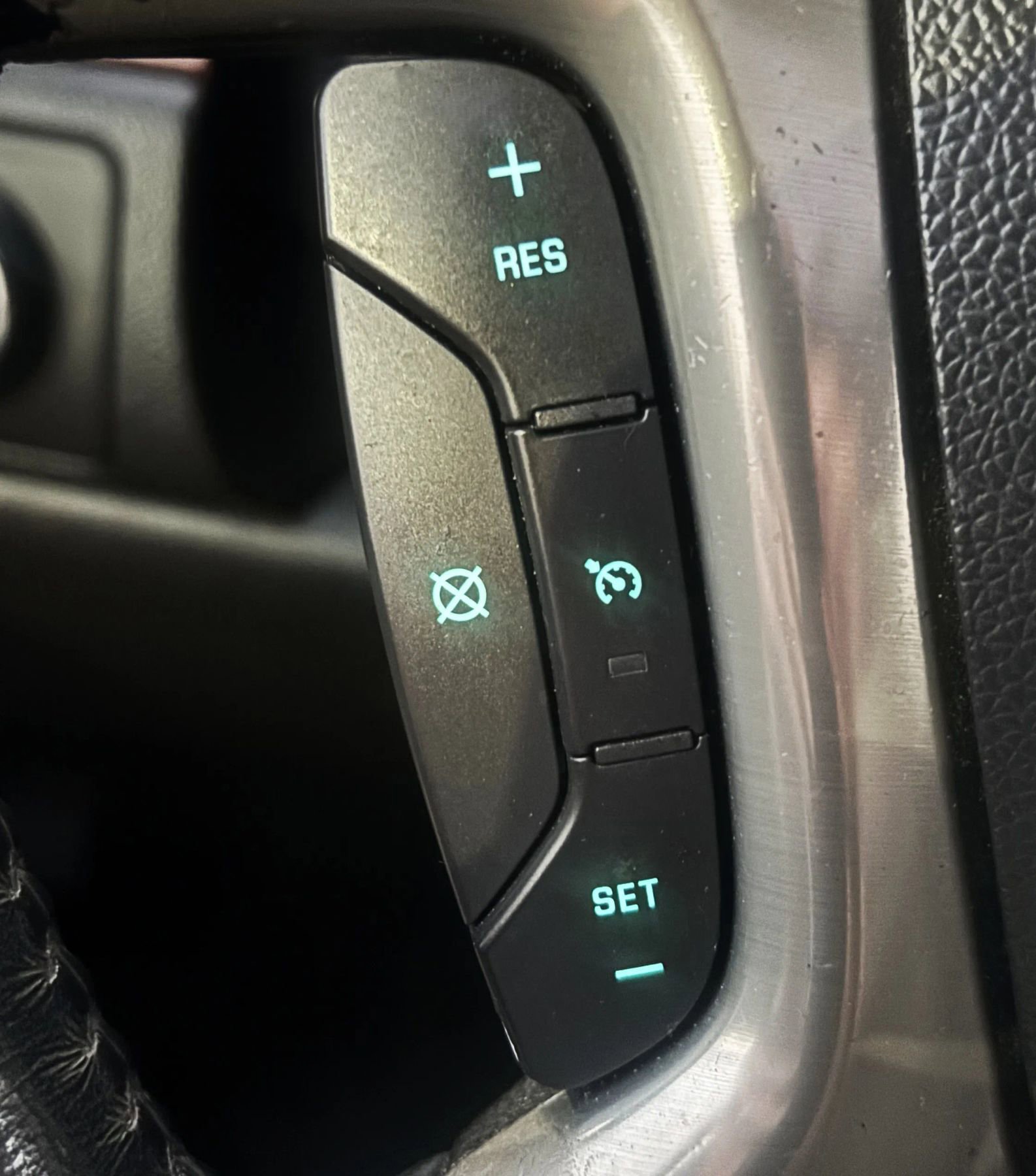 Used 2011 Chevrolet Tahoe LTZ image 22