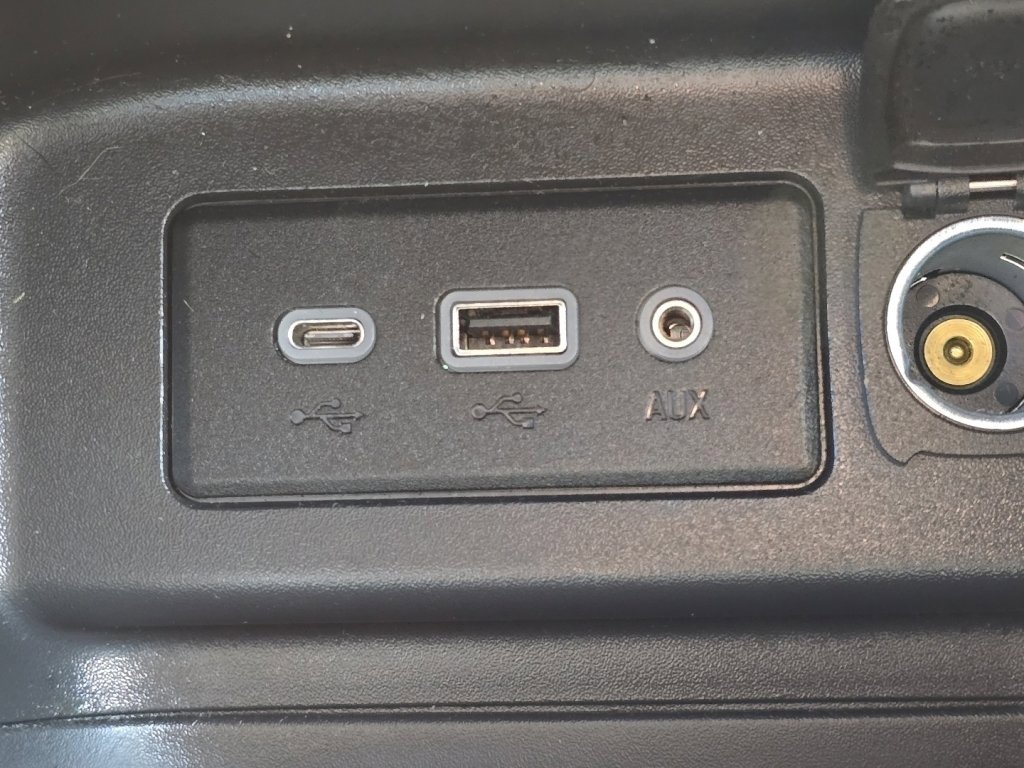 Used 2024 Chevrolet Equinox LT image 6