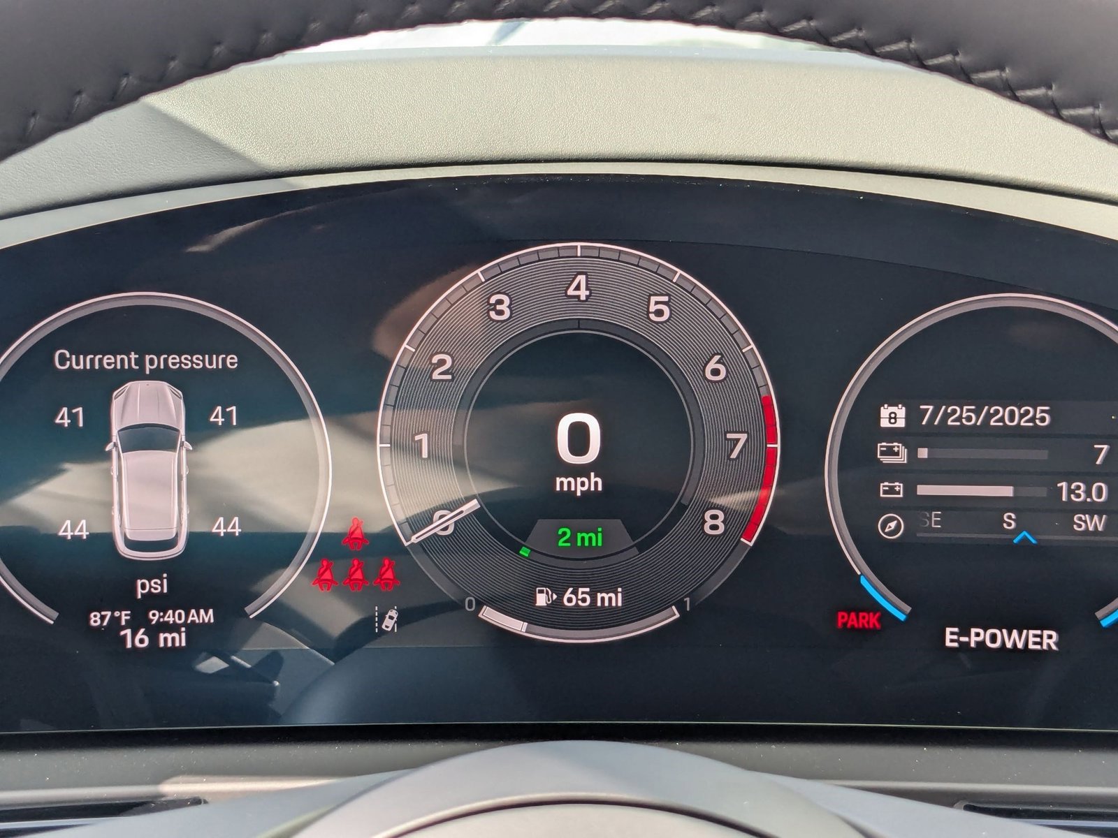 New 2025 Porsche Cayenne S image 17