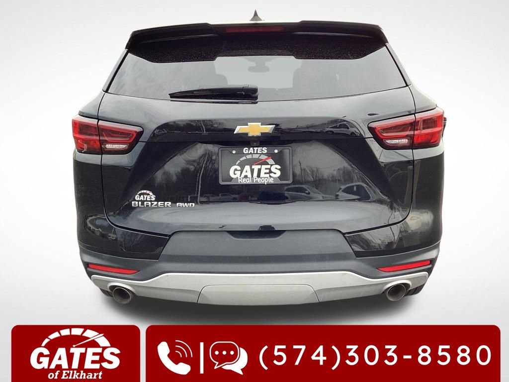 Used 2025 Chevrolet Blazer LT image 9