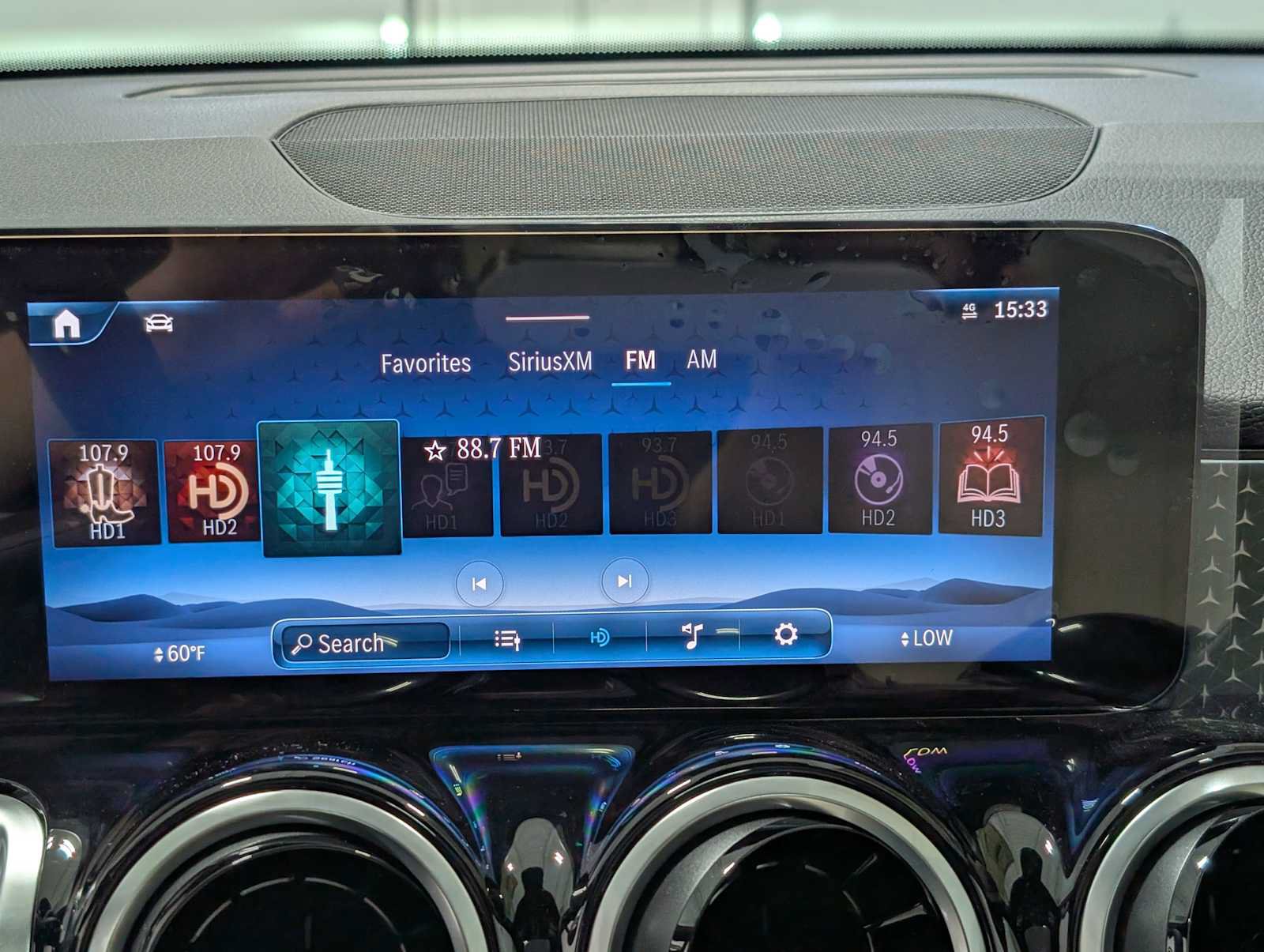 New 2026 Mercedes-Benz GLB 250 4MATIC image 24