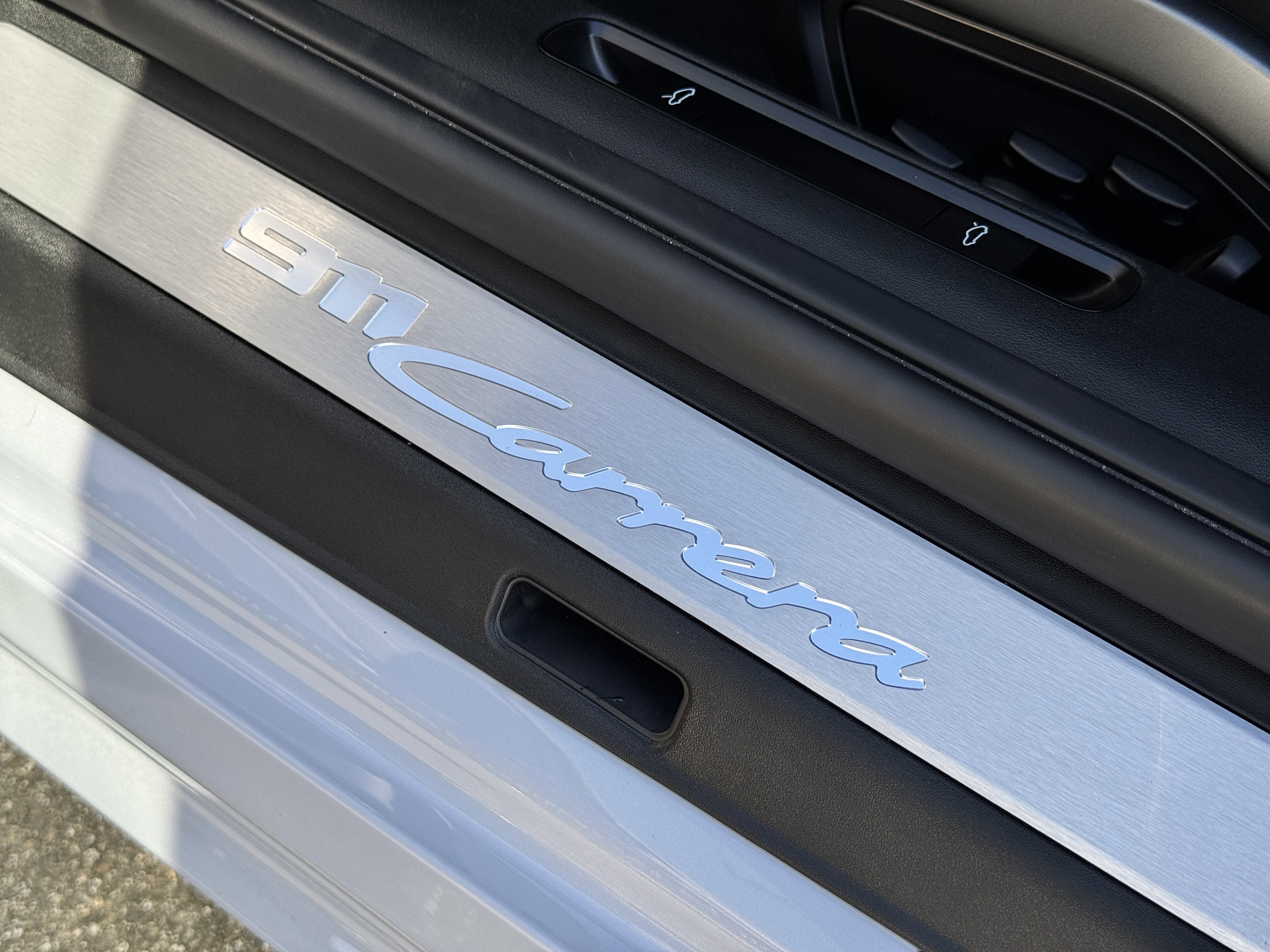 New 2026 Porsche 911 Carrera image 23