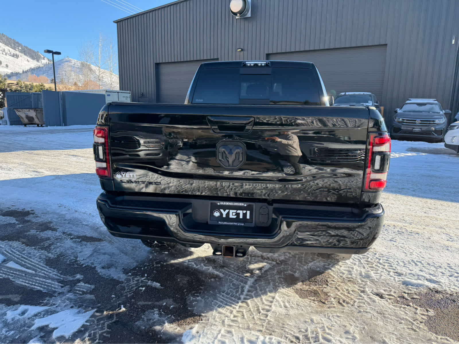 Used 2020 RAM 3500 Limited image 12