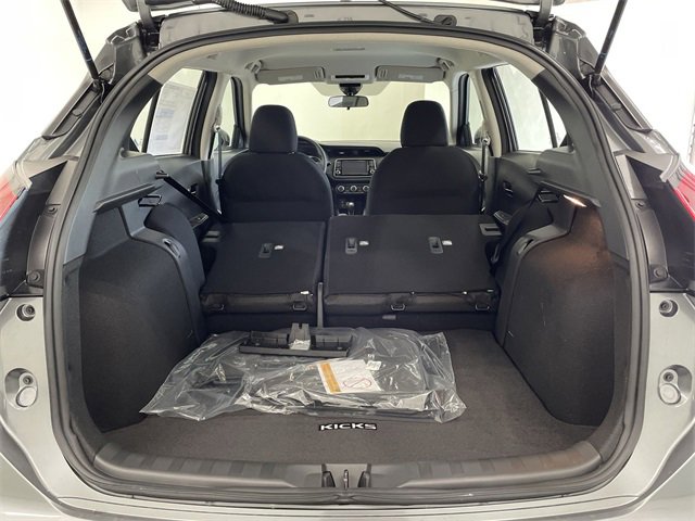 Certified 2025 Nissan Kicks Play S image 16