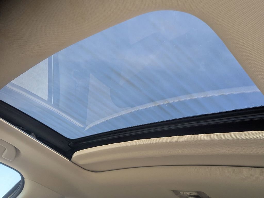 Used 2014 Honda CR-V EX-L image 23