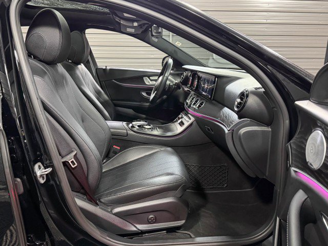 Used 2019 Mercedes-Benz E 300 4MATIC image 19