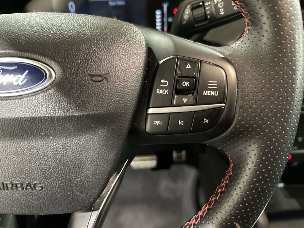 Used 2024 Ford Escape ST-Line image 30