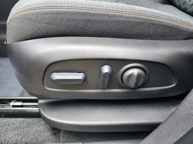 Certified 2024 Chevrolet Equinox LT w/ LPO, Floor Liner Package FWD image 22