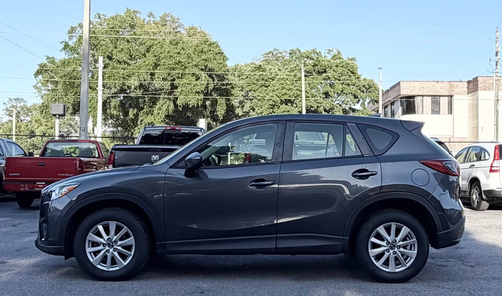 Used 2016 MAZDA CX-5 Sport w/ Rear Camera Package FWD image 8