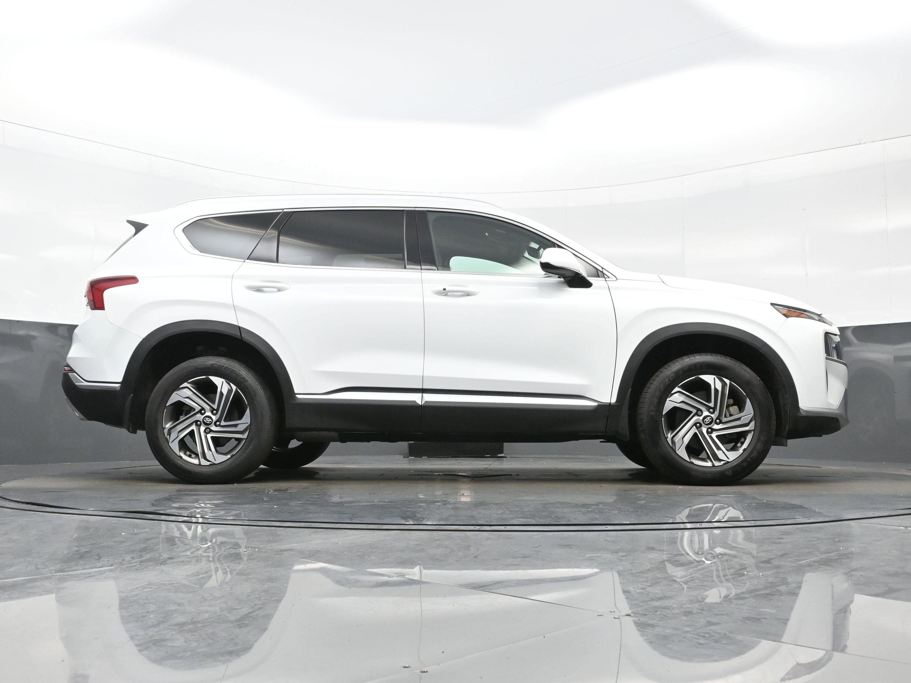 Used 2022 Hyundai Santa Fe SEL AWD/4WD image 29