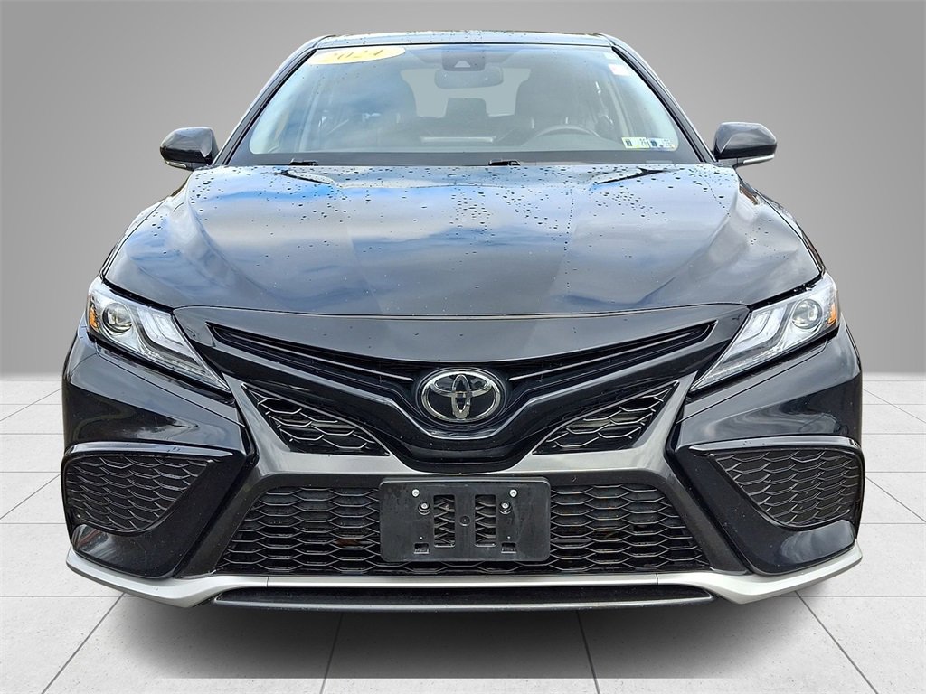 Used 2024 Toyota Camry XSE image 2