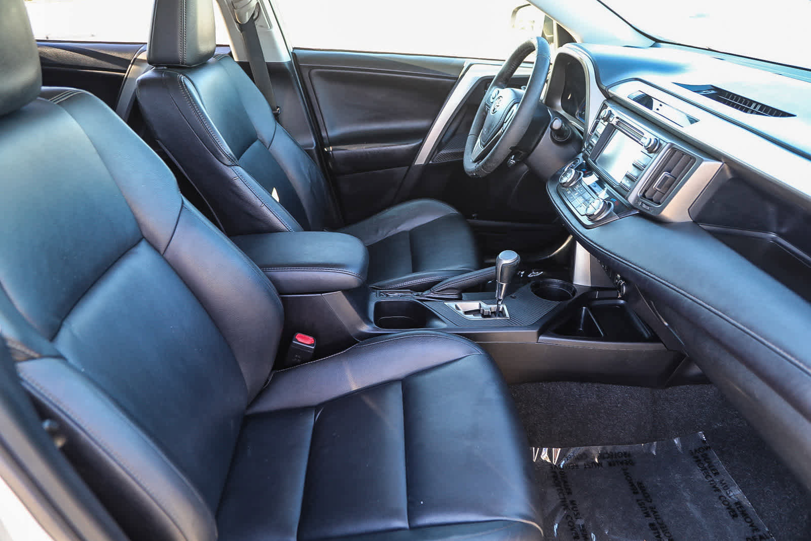 Used 2013 Toyota RAV4 Limited image 16