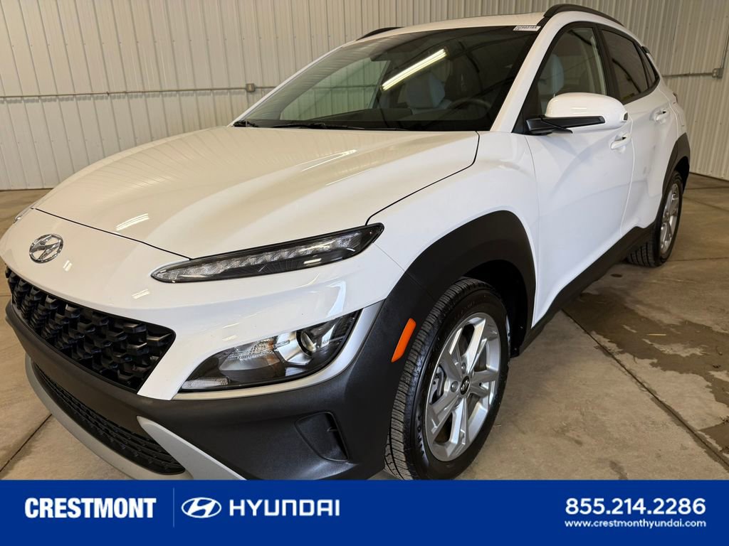 Used 2023 Hyundai Kona SEL w/ Convenience Package image 4