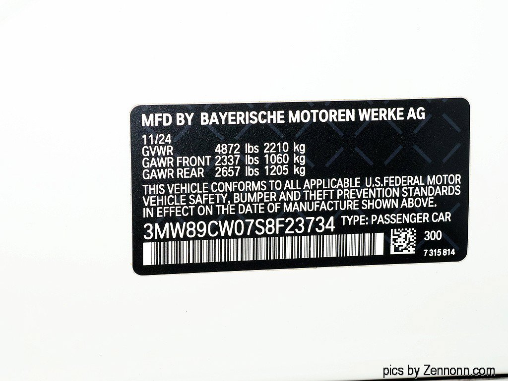 Certified 2025 BMW 330i xDrive Sedan w/ Convenience Package AWD/4WD image 36