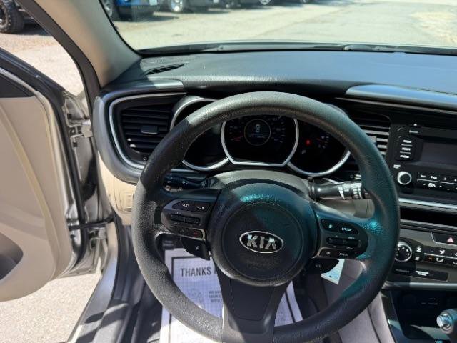 Used 2015 Kia Optima LX FWD image 14