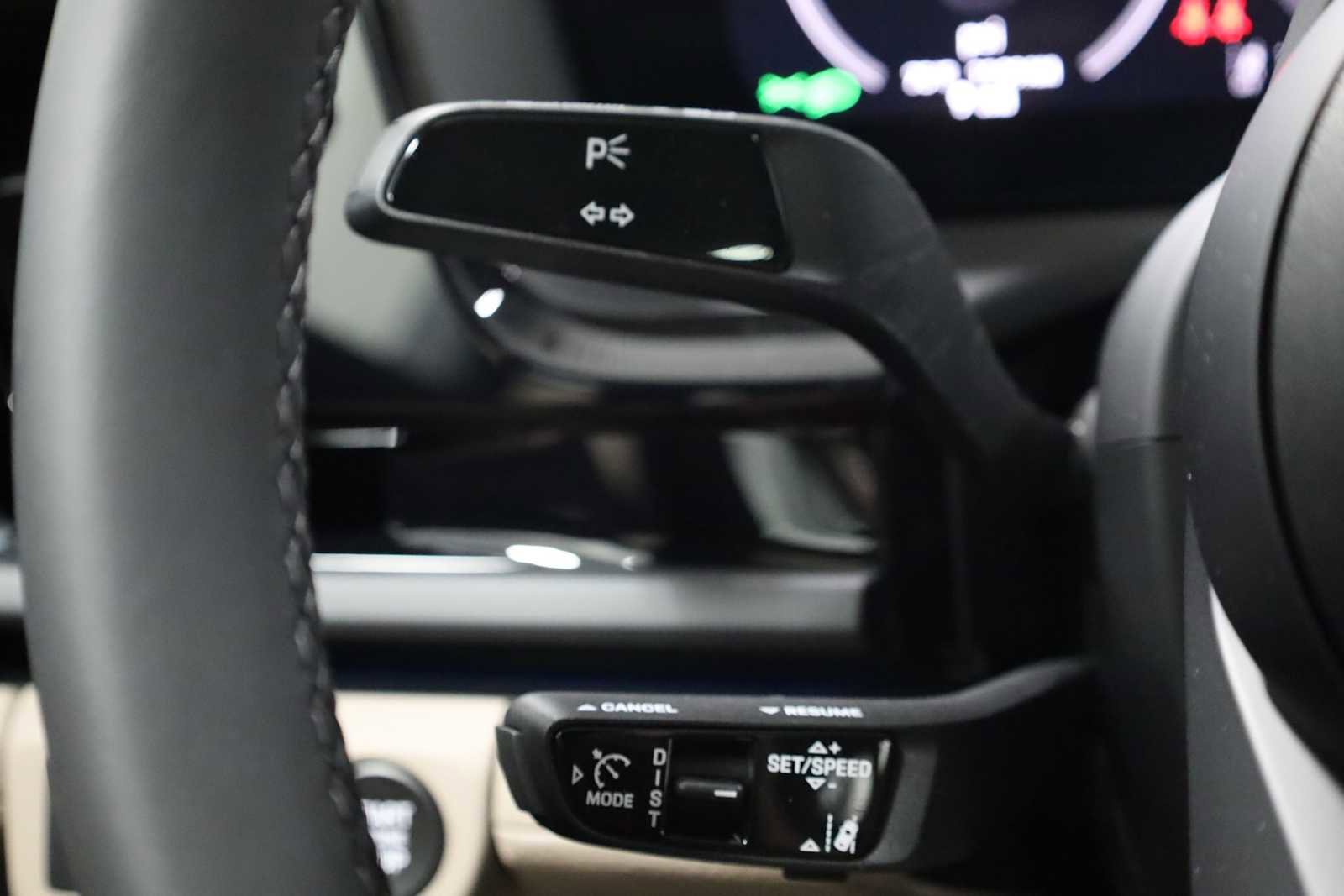 New 2025 Porsche Panamera 4 image 29