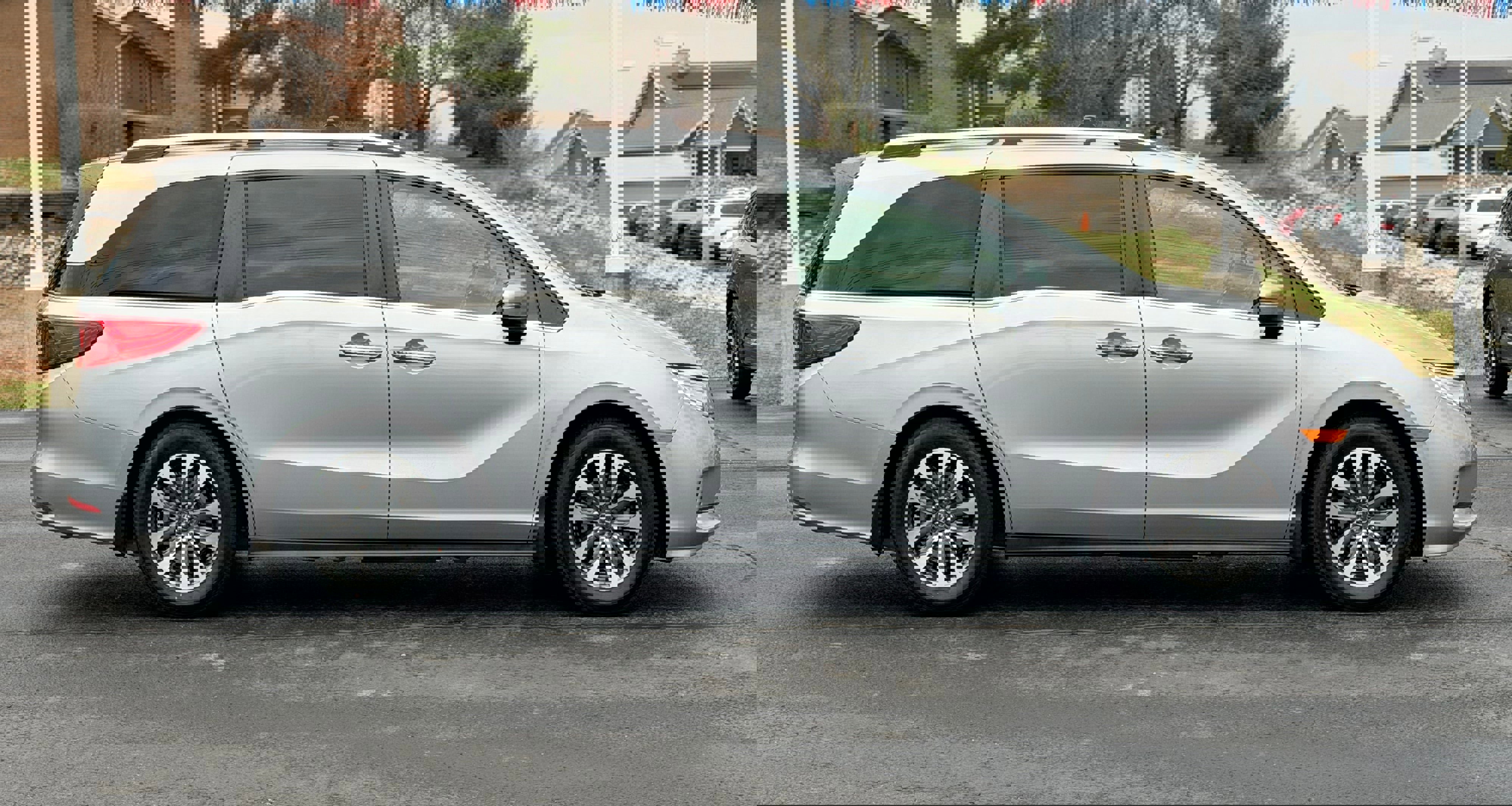 Used 2021 Honda Odyssey EX-L image 4