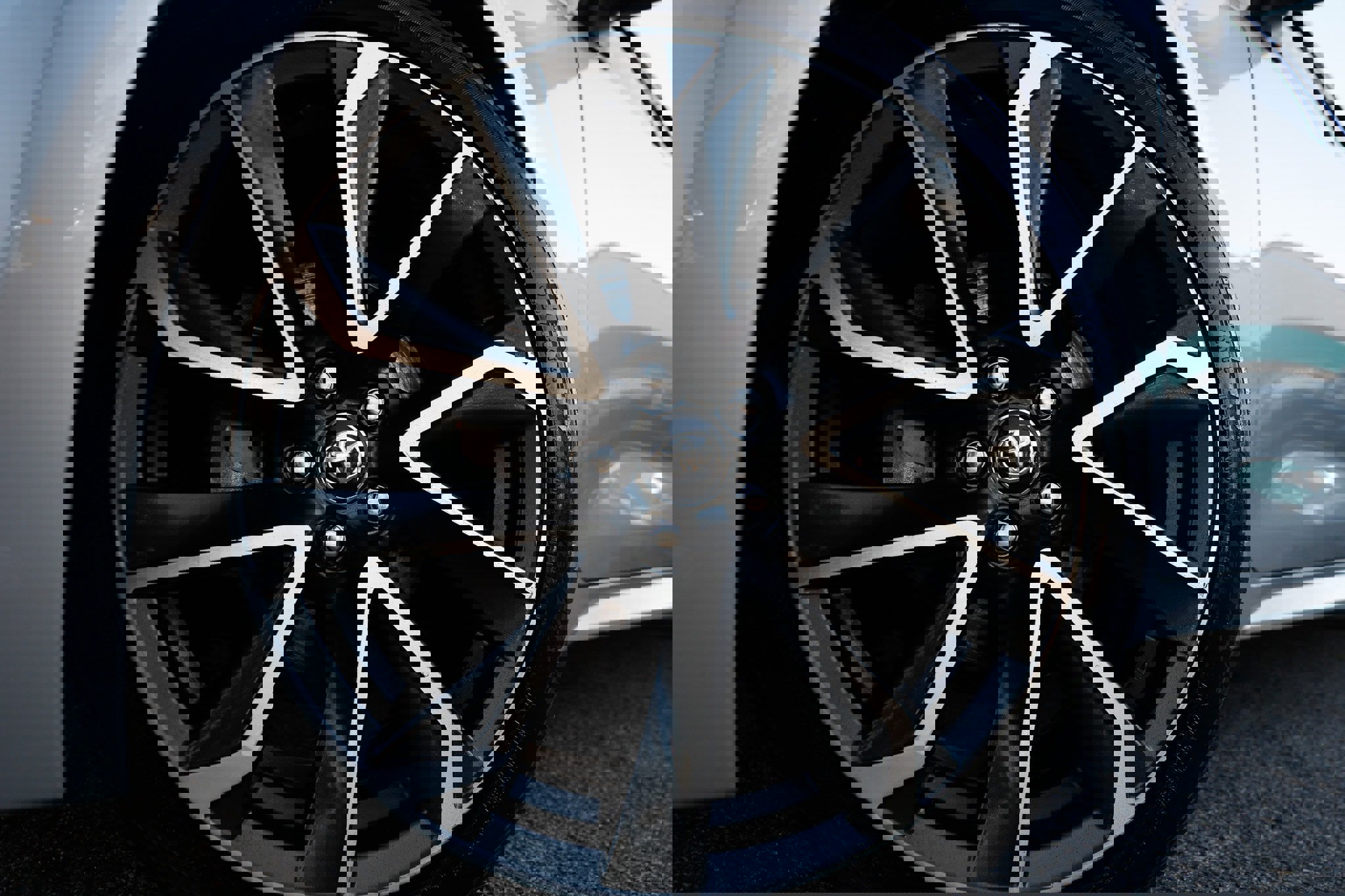 Used 2019 Toyota Corolla SE image 38