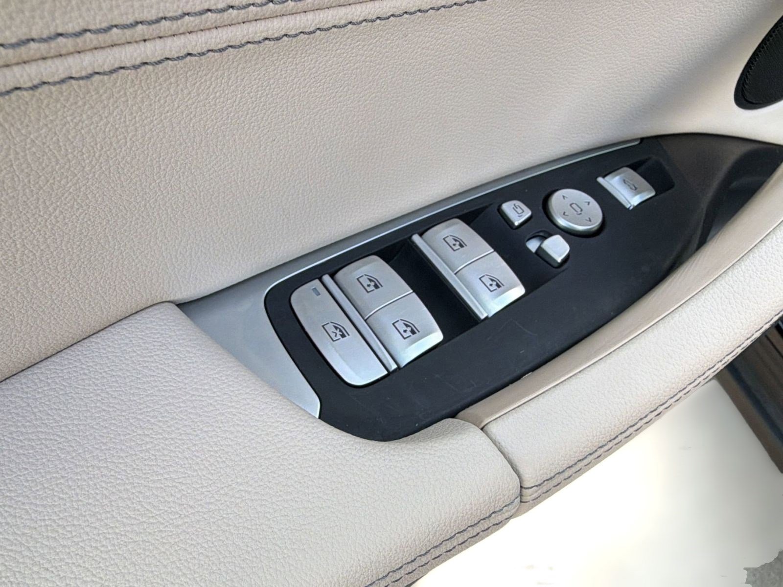 Used 2020 BMW X3 xDrive30i w/ Convenience Package image 18
