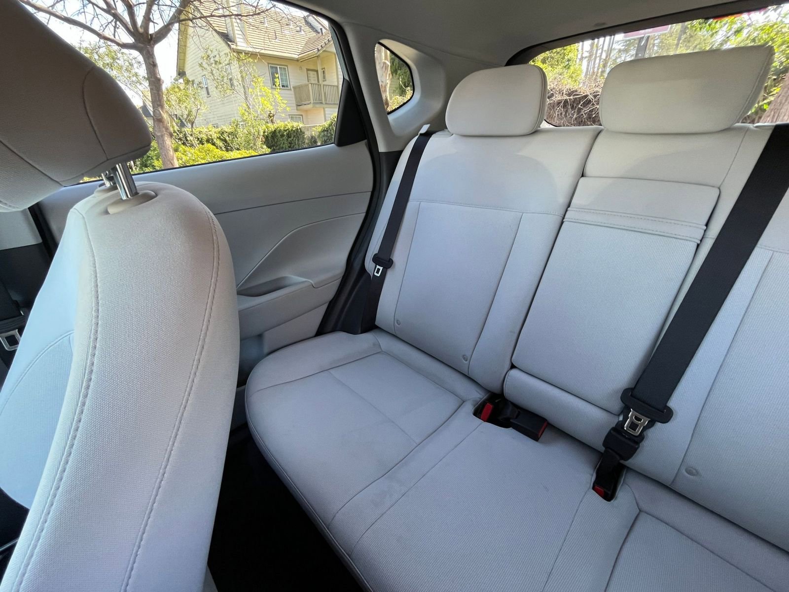 Used 2025 Hyundai Kona SEL image 41