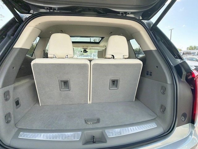 Certified 2025 Cadillac XT6 Premium Luxury w/ Technology Package AWD/4WD image 29