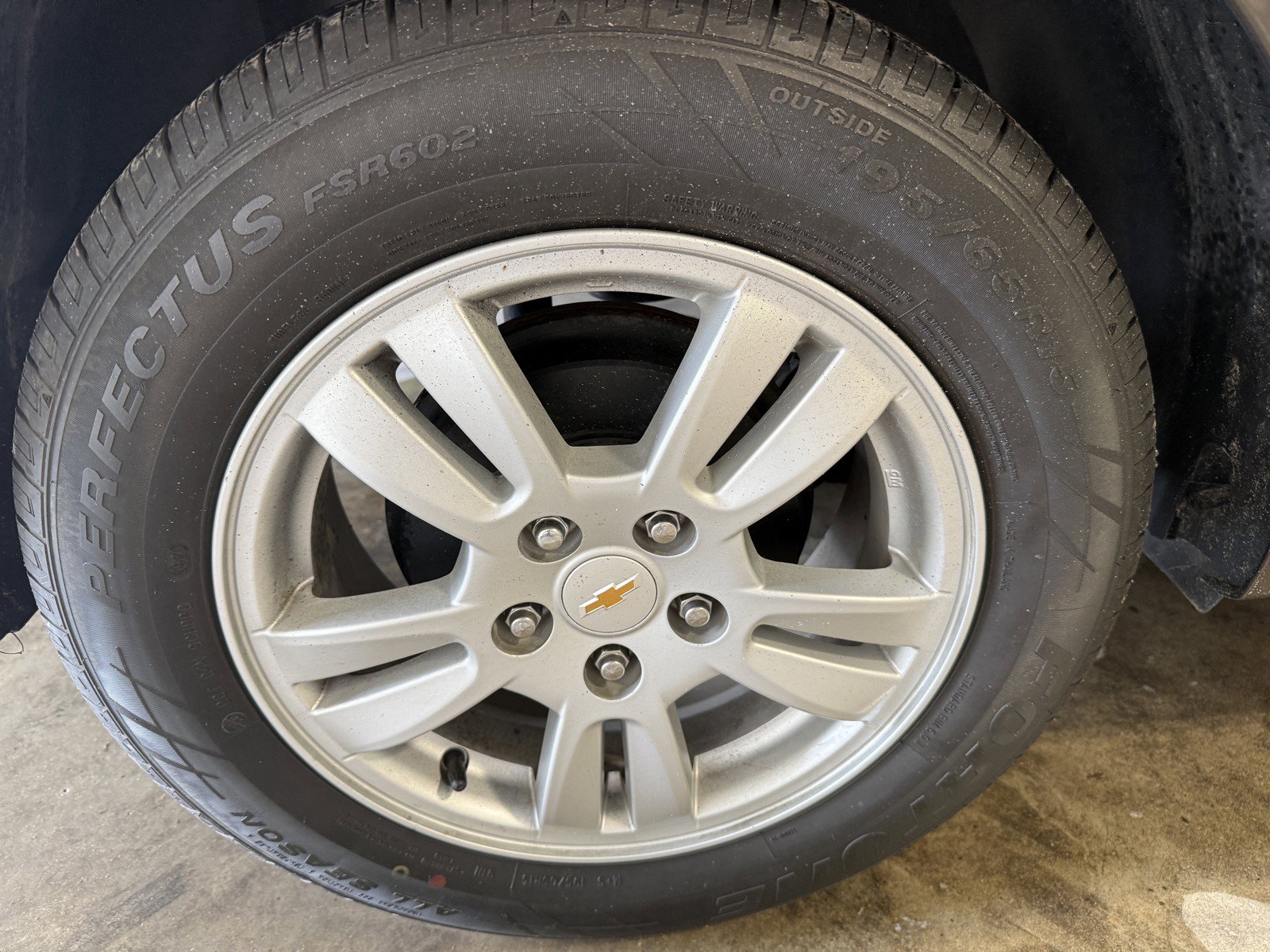 Used 2016 Chevrolet Sonic LT w/ Driver Confidence Package FWD image 21