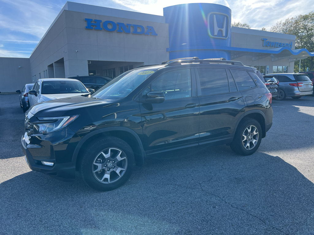 Certified 2023 Honda Passport TrailSport image 1