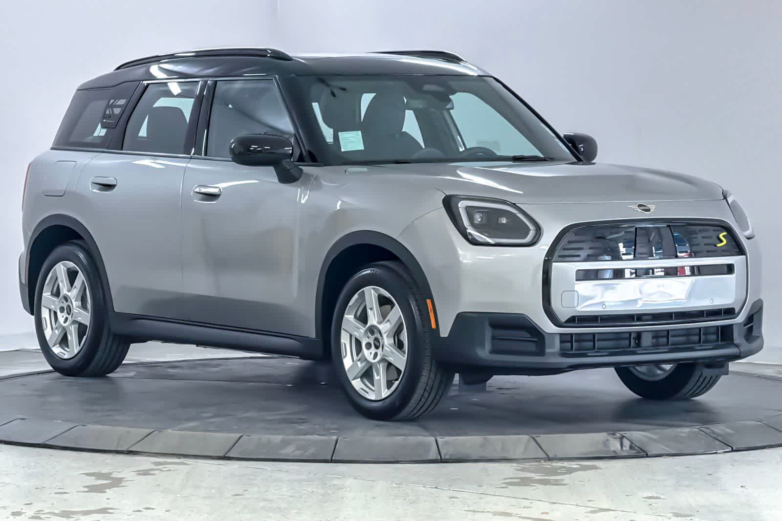 Used 2025 MINI Cooper Countryman SE AWD/4WD image 9
