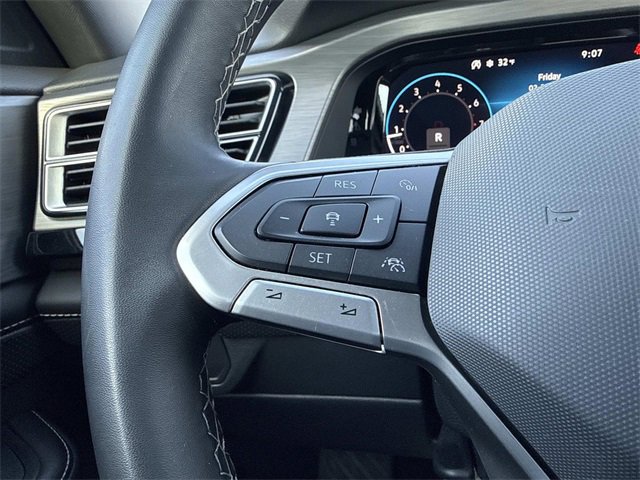 Certified 2024 Volkswagen Atlas Cross Sport SE image 24