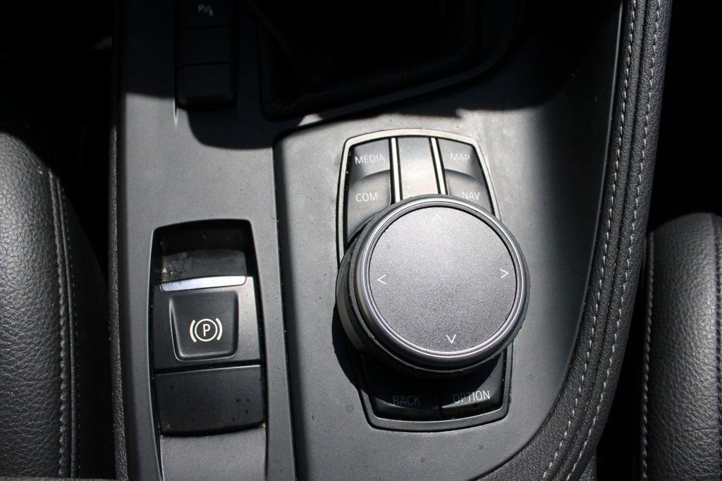 Used 2019 BMW X2 sDrive28i image 16
