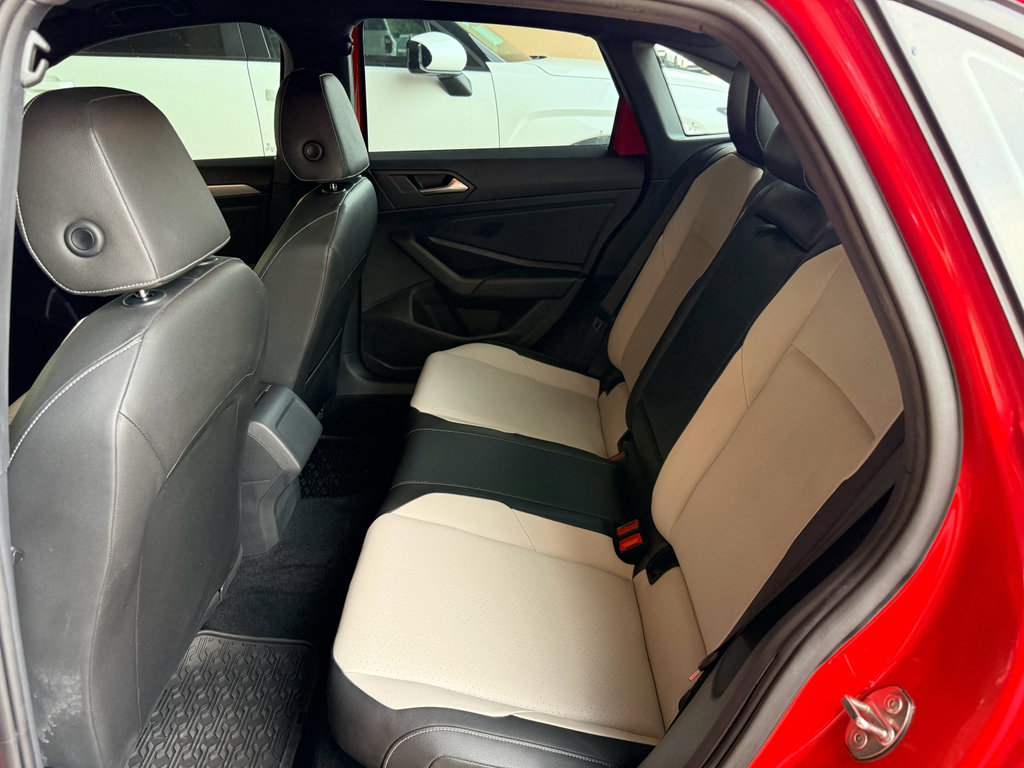Used 2019 Volkswagen Jetta R-Line FWD image 22