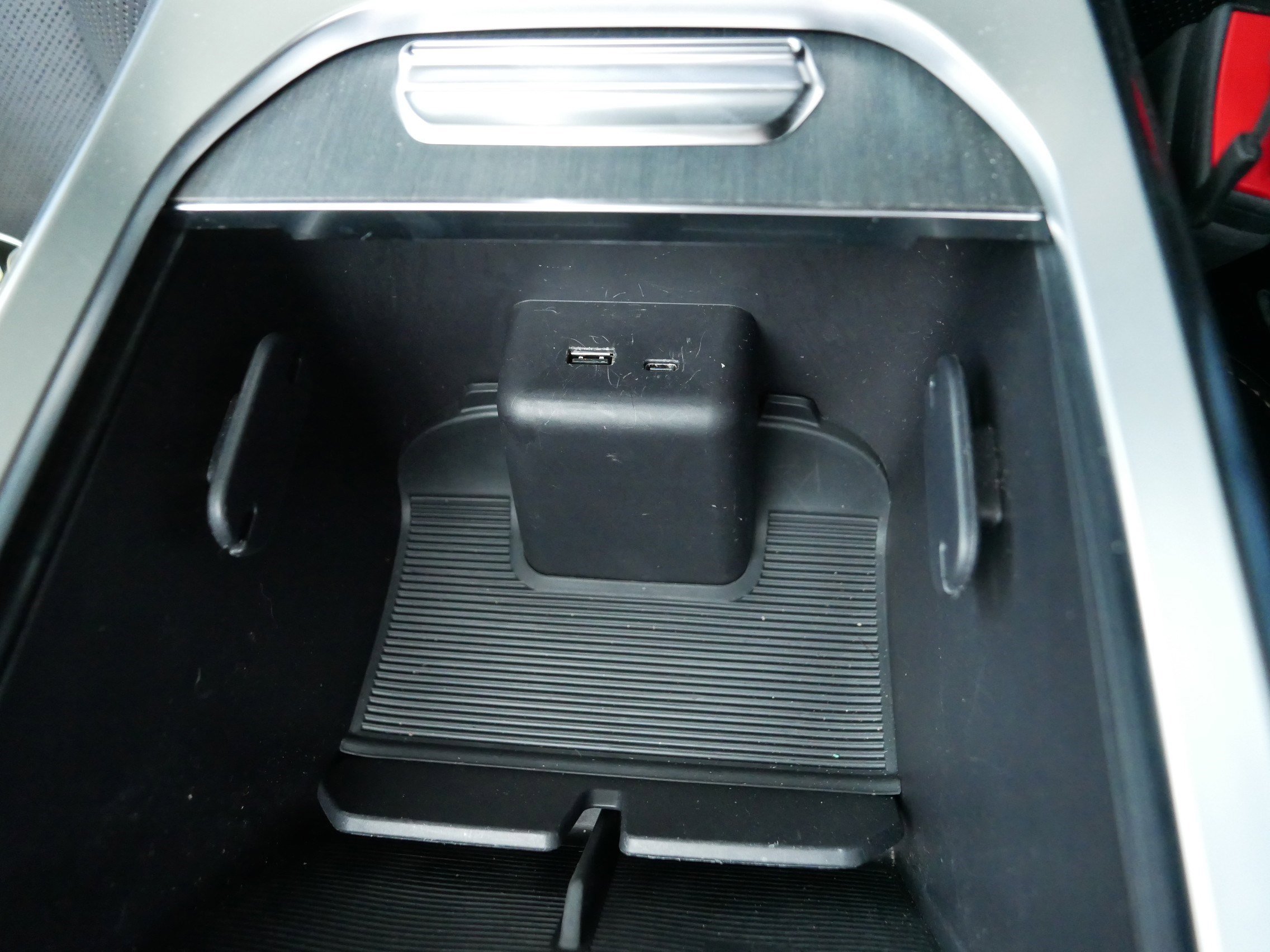 Used 2022 Lucid Air Grand Touring image 33