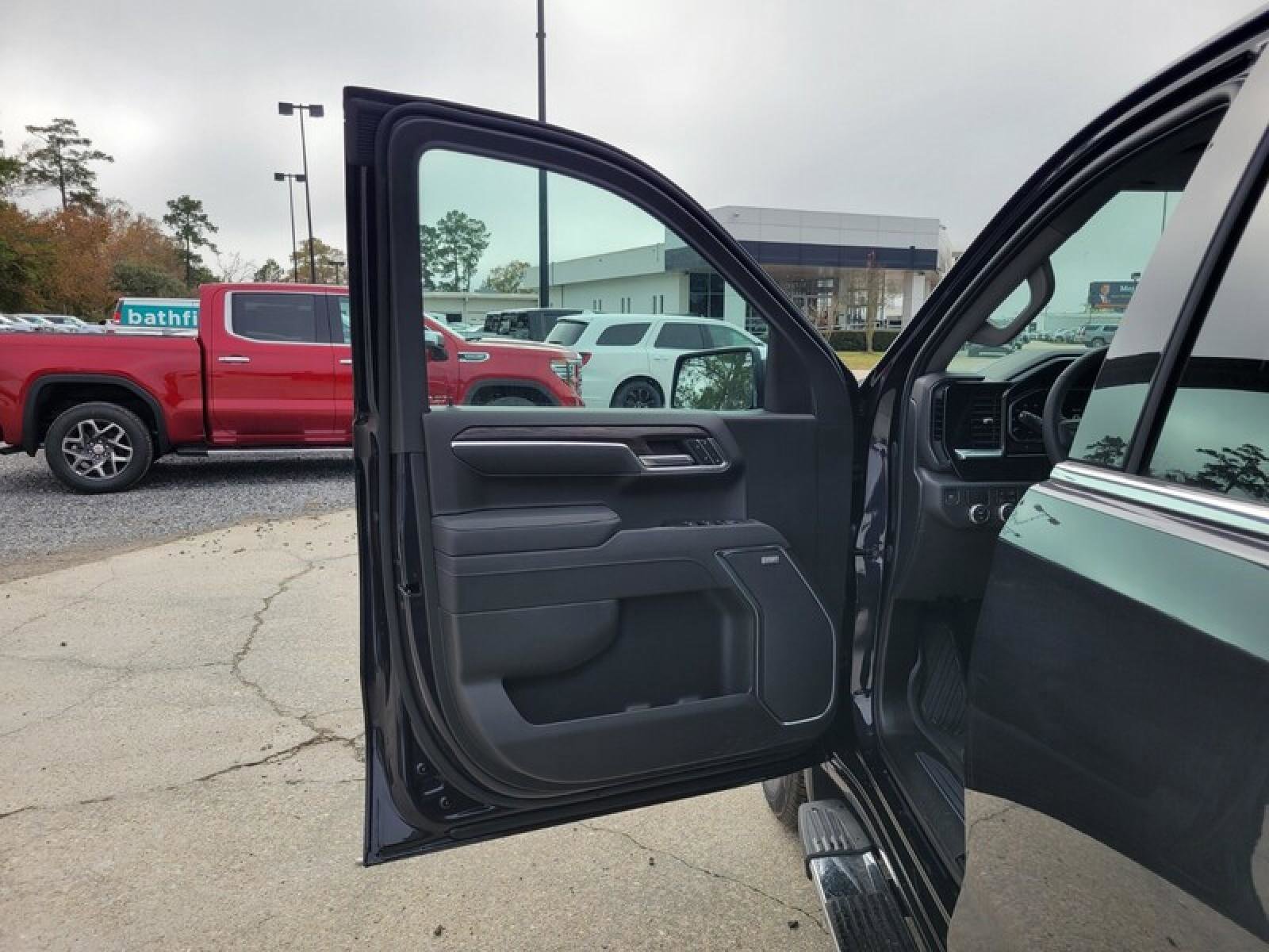 New 2026 GMC Sierra 1500 SLT w/ SLT Premium Plus Package image 13