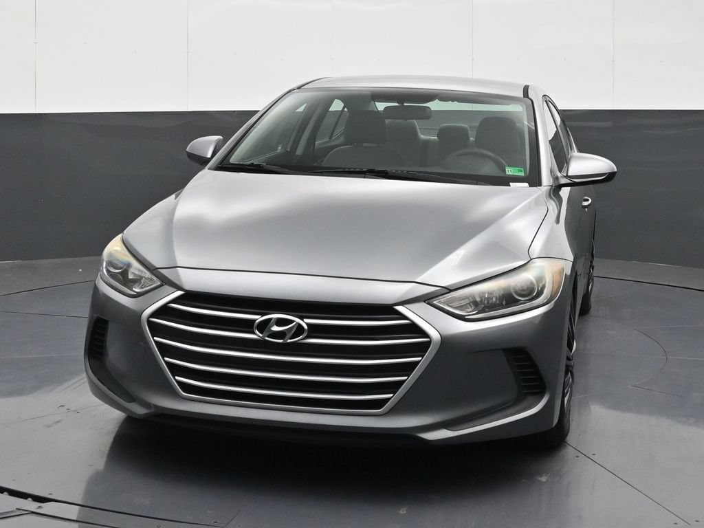 Used 2017 Hyundai Elantra SE FWD image 8