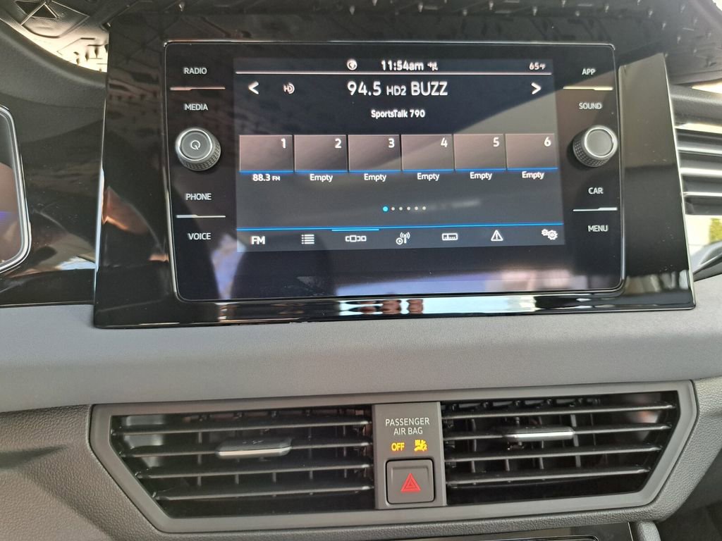 New 2026 Volkswagen Jetta SE image 10