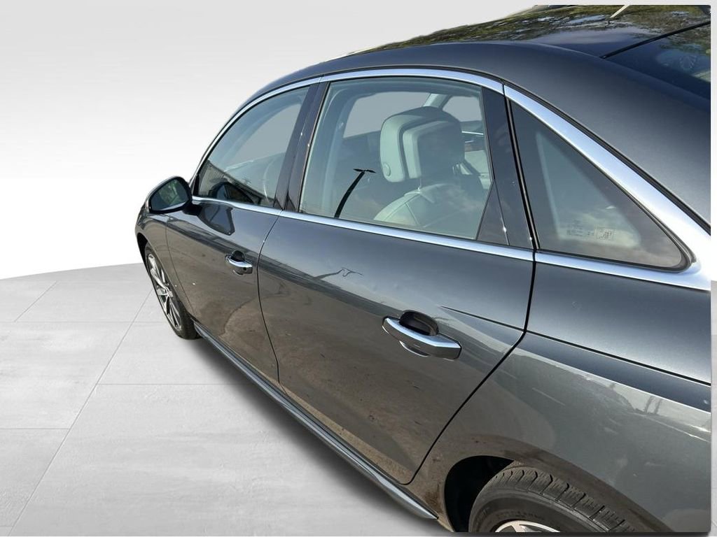 Used 2023 Audi A4 2.0T Premium w/ Convenience Package image 29