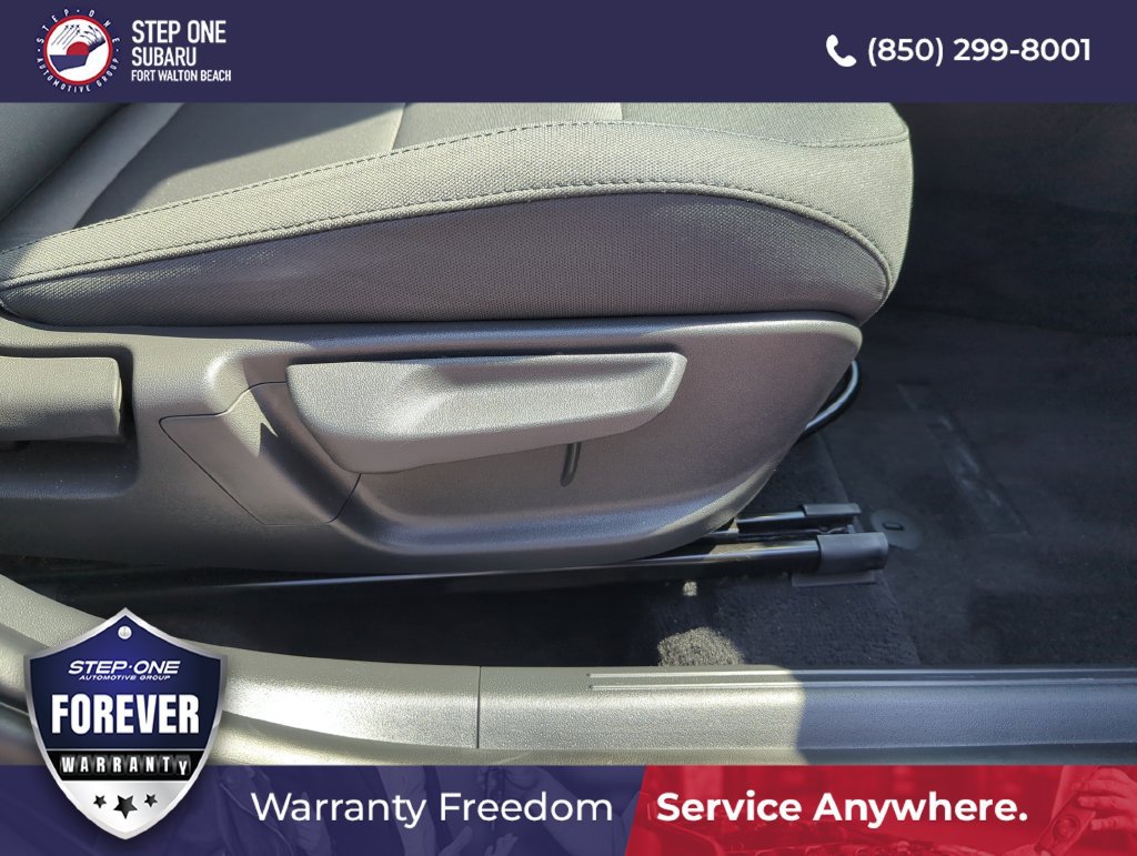 Used 2025 Kia Niro LX FWD image 36