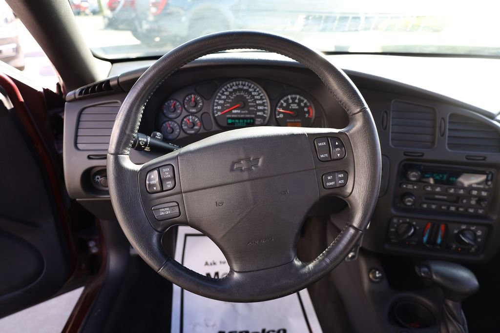 Used 2000 Chevrolet Monte Carlo SS w/ Preferred Equipment Group image 13