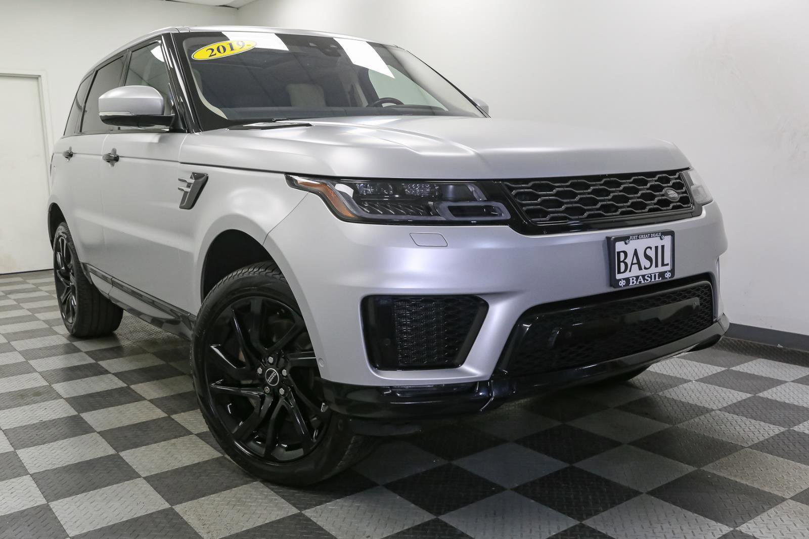 Used 2019 Land Rover Range Rover Sport HSE image 2