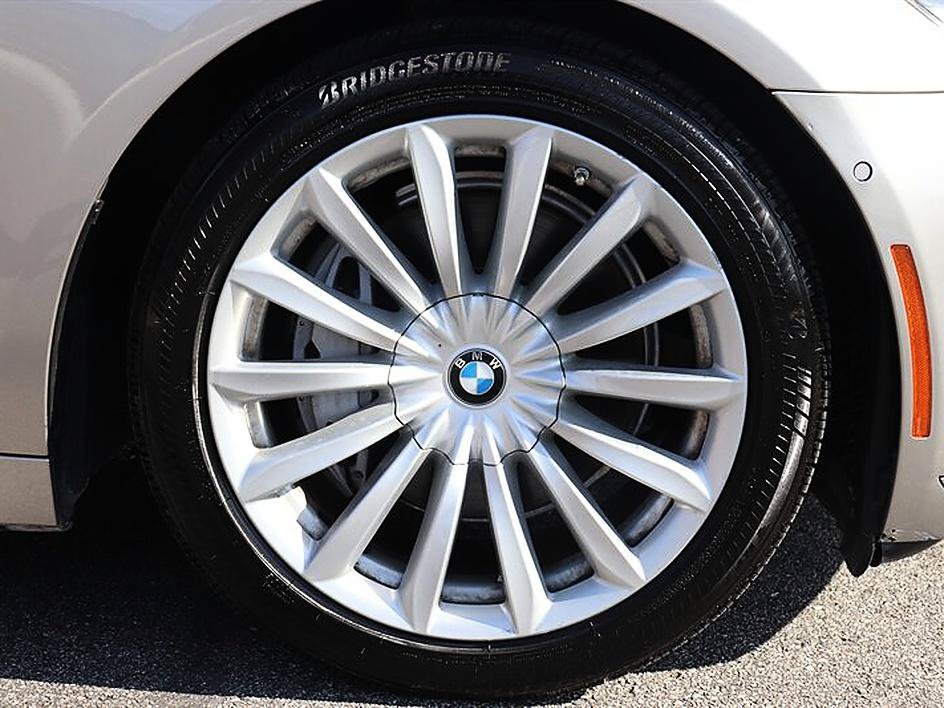Used 2016 BMW 740i RWD image 69