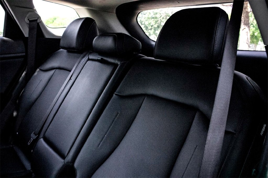 Used 2025 Kia Sportage EX image 26