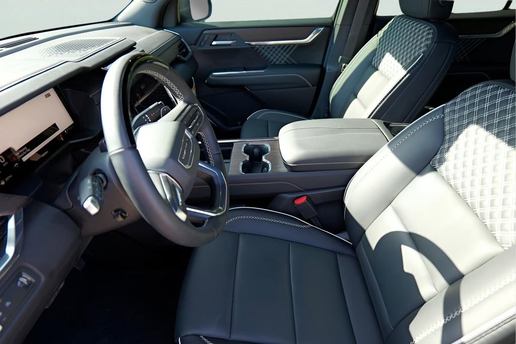 New 2026 GMC Acadia Denali w/ Super Cruise Package image 9