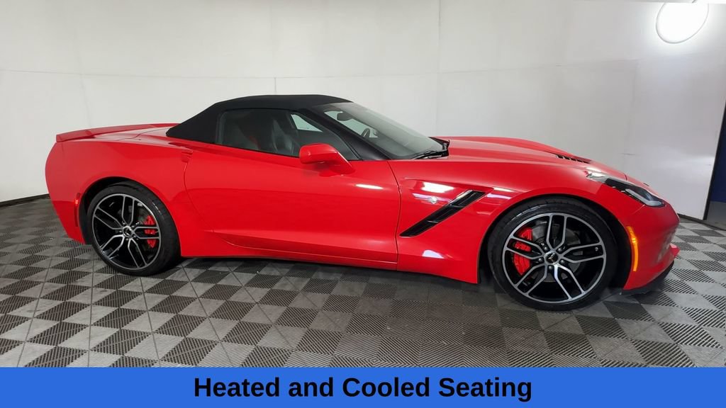 Used 2015 Chevrolet Corvette Stingray Convertible w/ 2LT Preferred Equipment Group RWD image 3
