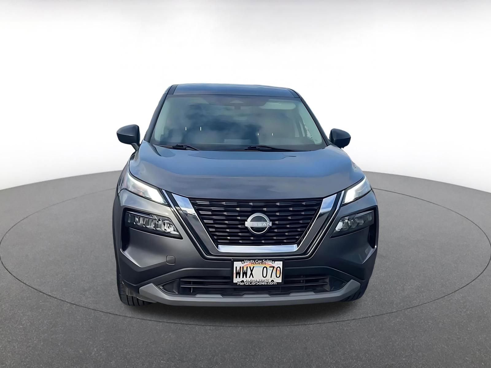 Used 2023 Nissan Rogue S image 4