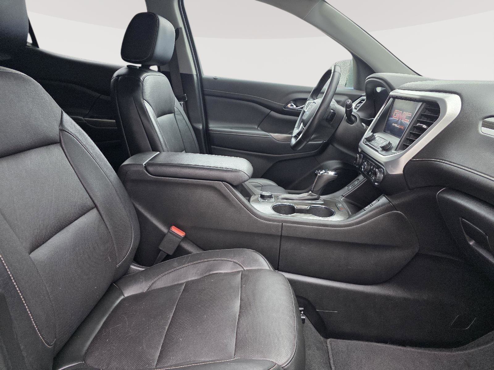 Used 2019 GMC Acadia SLT image 11