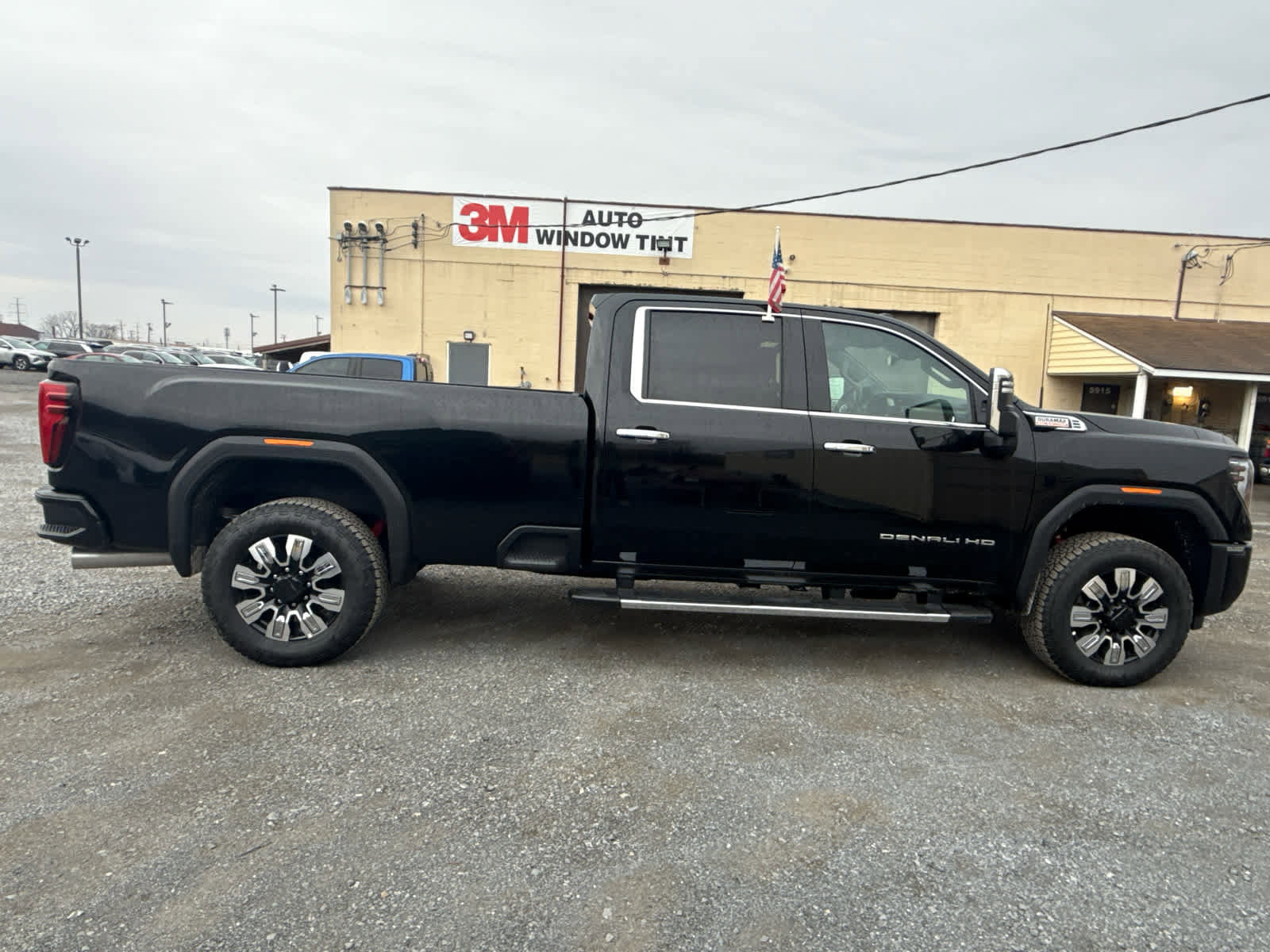 New 2025 GMC Sierra 2500 Denali w/ Denali Reserve Package image 10