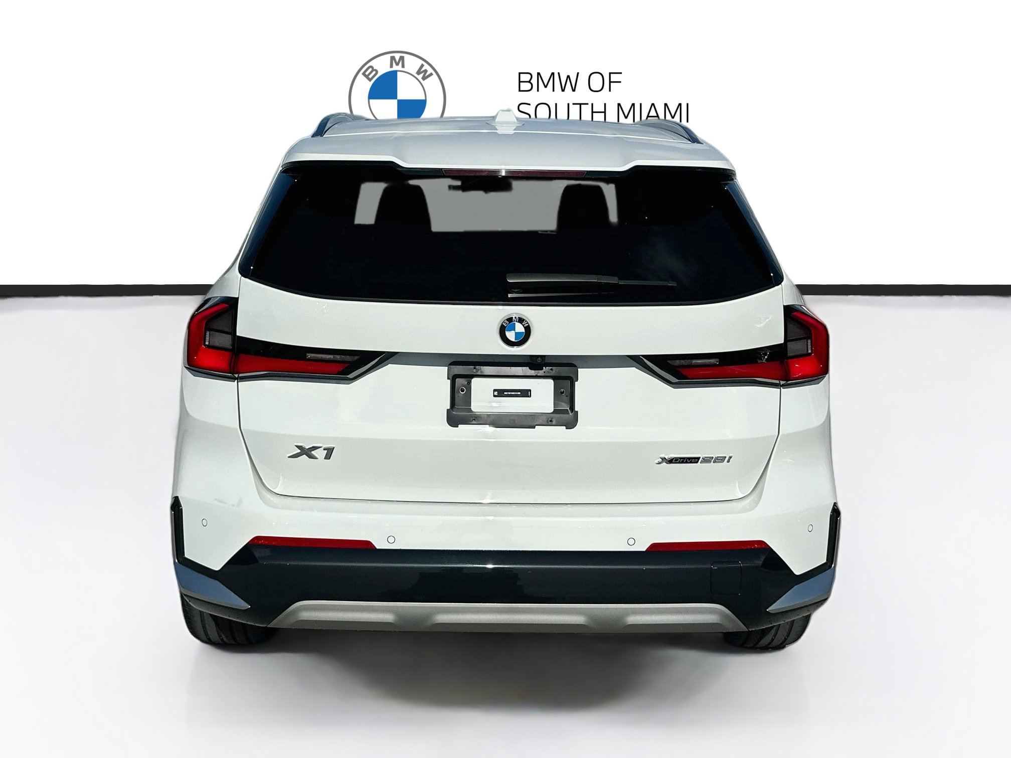 Certified 2025 BMW X1 xDrive28i w/ Convenience Package AWD/4WD image 6