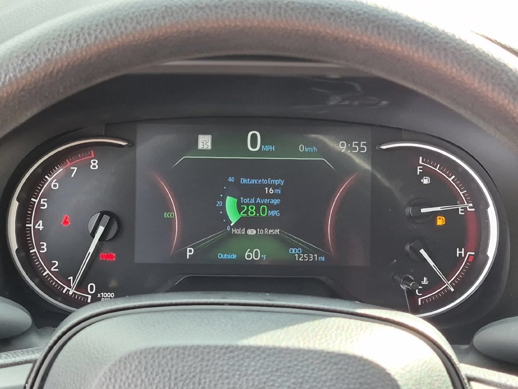 Used 2025 Toyota RAV4 LE AWD/4WD image 21