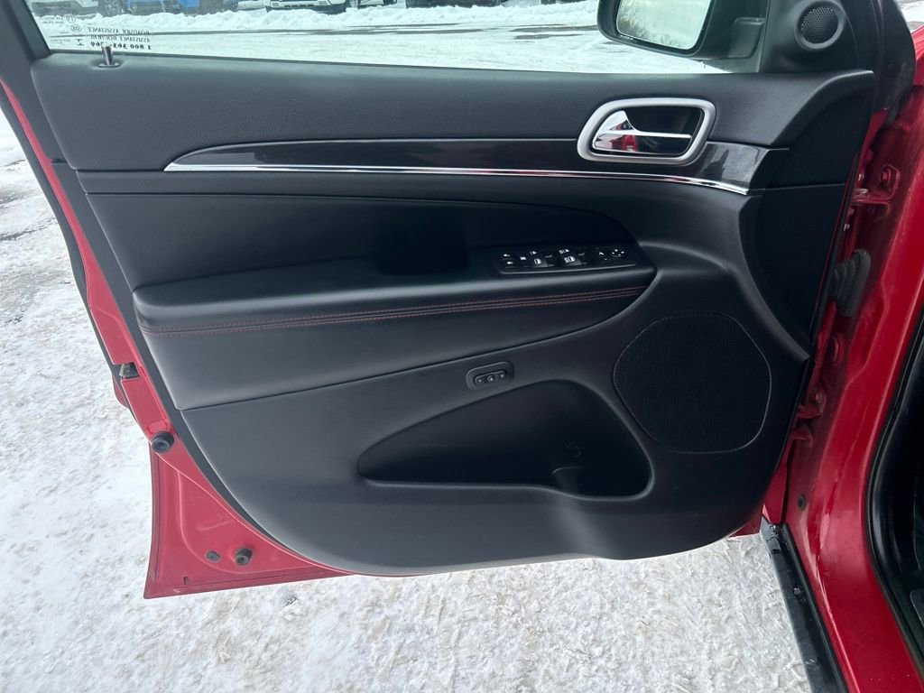 Used 2017 Jeep Grand Cherokee Trailhawk w/ Trailhawk Luxury Group image 18