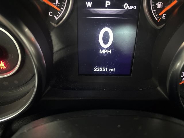 Used 2022 Jeep Wrangler Sport AWD/4WD image 20